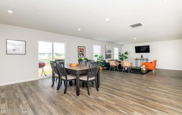 109 Highpoint Ct, Elizabethtown, KY 42701