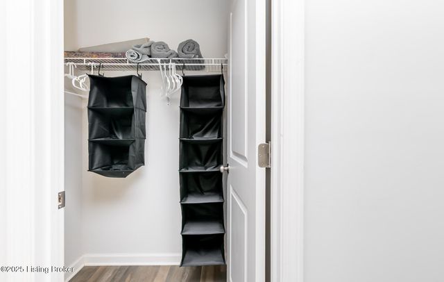 109 Highpoint Ct, Elizabethtown, KY 42701