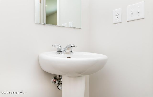 109 Highpoint Ct, Elizabethtown, KY 42701