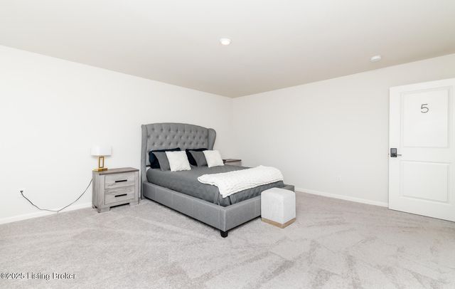 109 Highpoint Ct, Elizabethtown, KY 42701