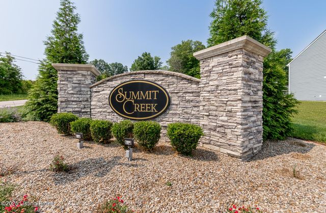 109 Highpoint Ct, Elizabethtown, KY 42701