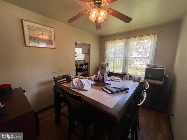 1346 CLARKE RD, Abington, PA 19001