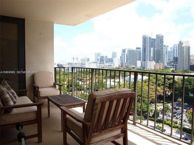1901 Brickell Ave B1714, Miami, FL 33129