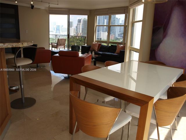 1901 Brickell Ave B1714, Miami, FL 33129