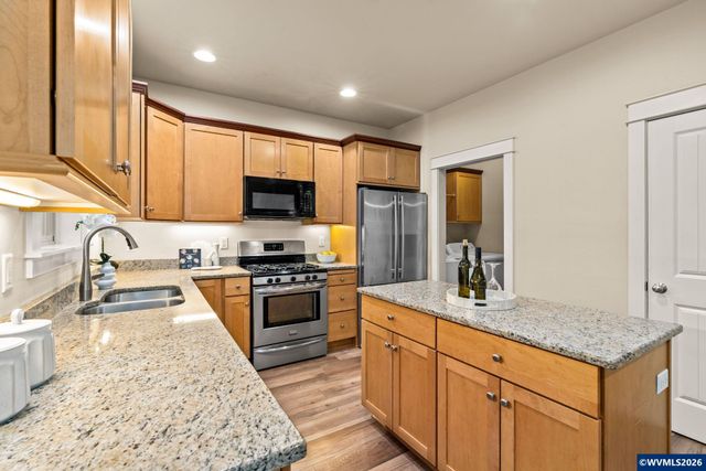 3725 SW Deon Dr, Corvallis, OR 97333