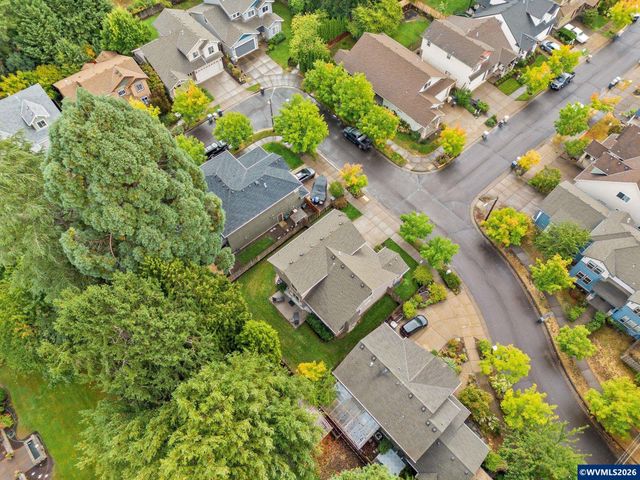 3725 SW Deon Dr, Corvallis, OR 97333
