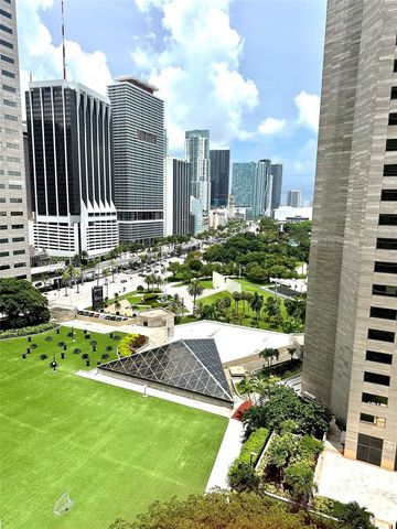 335 S Biscayne Boulevard 1802, Miami, FL 33131