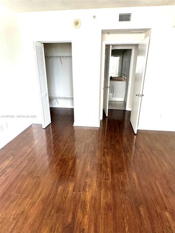 335 S Biscayne Boulevard 1802, Miami, FL 33131