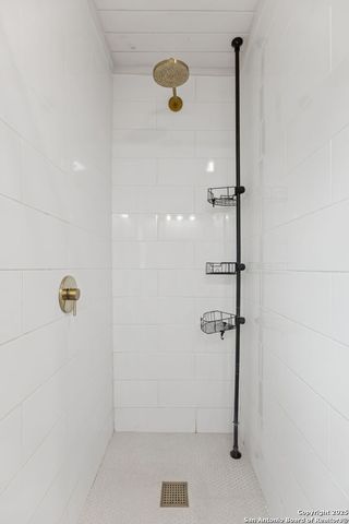 2902 Katy St, New Braunfels, TX 78130