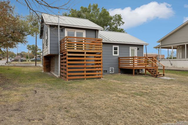 2902 Katy St, New Braunfels, TX 78130