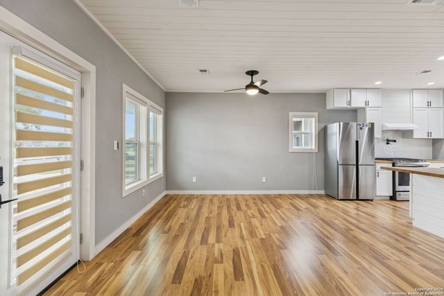 2902 Katy St, New Braunfels, TX 78130