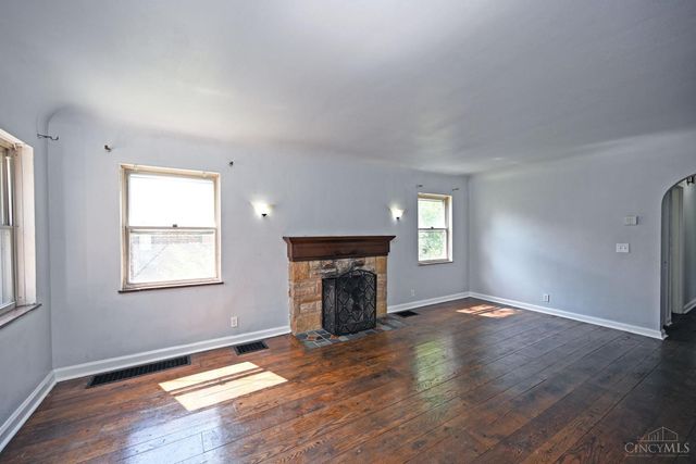 3948 Holman Circle, Silverton, OH 45236
