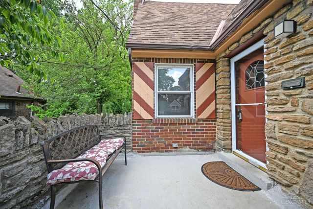 3948 Holman Circle, Silverton, OH 45236