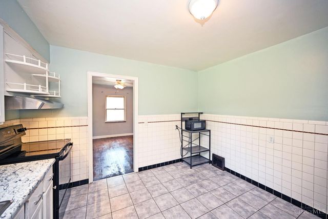 3948 Holman Circle, Silverton, OH 45236