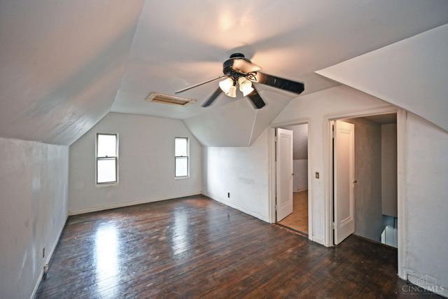 3948 Holman Circle, Silverton, OH 45236