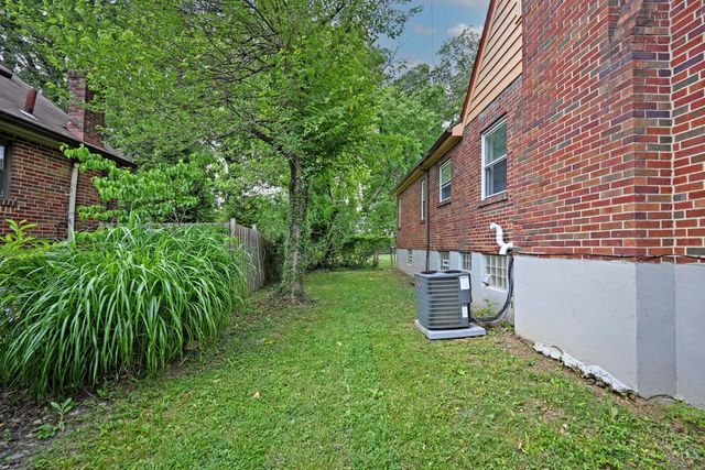 3948 Holman Circle, Silverton, OH 45236