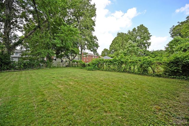 3948 Holman Circle, Silverton, OH 45236