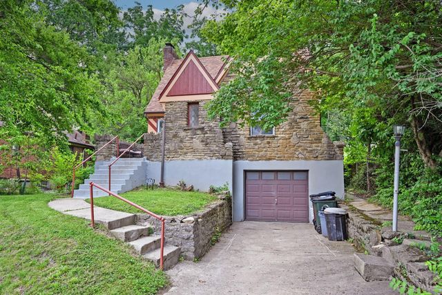 3948 Holman Circle, Silverton, OH 45236