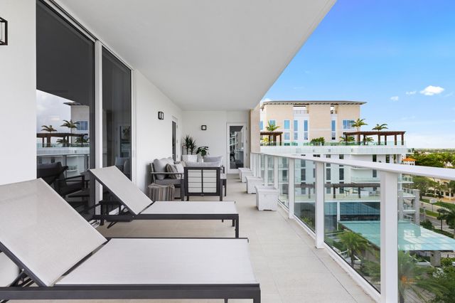210 SE Mizner Boulevard 703, Boca Raton, FL 33432