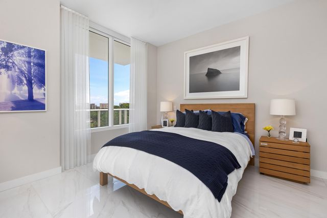 210 SE Mizner Boulevard 703, Boca Raton, FL 33432