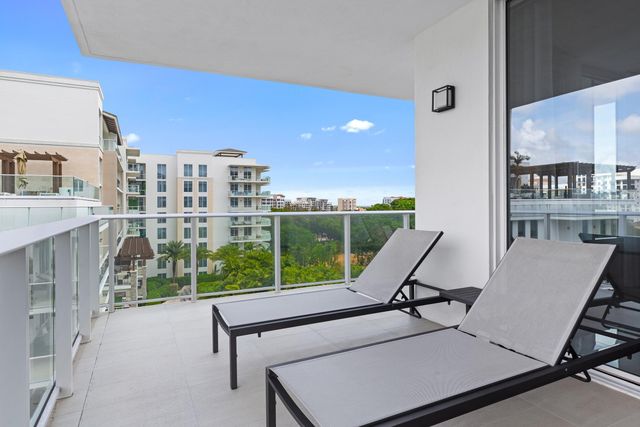 210 SE Mizner Boulevard 703, Boca Raton, FL 33432