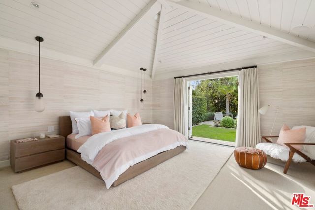 1441 Oriole Drive, Los Angeles, CA 90069