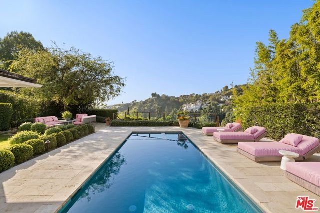 1441 Oriole Drive, Los Angeles, CA 90069