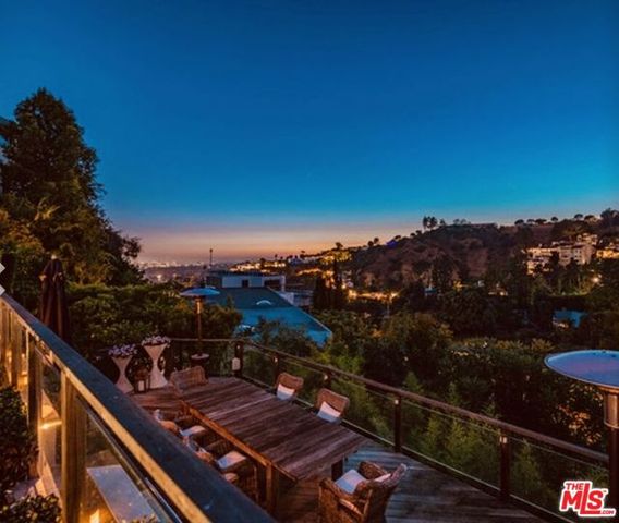 1441 Oriole Drive, Los Angeles, CA 90069