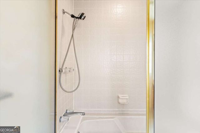 107 Paces Run SE 107, Atlanta, GA 30339