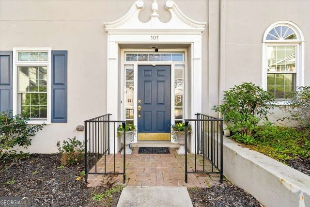 107 Paces Run SE 107, Atlanta, GA 30339