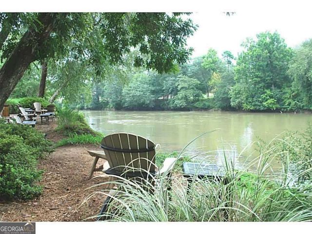 107 Paces Run SE 107, Atlanta, GA 30339