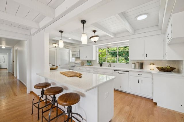 136 Jane Drive, Woodside, CA 94062
