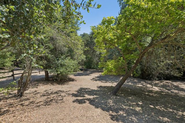 136 Jane Drive, Woodside, CA 94062