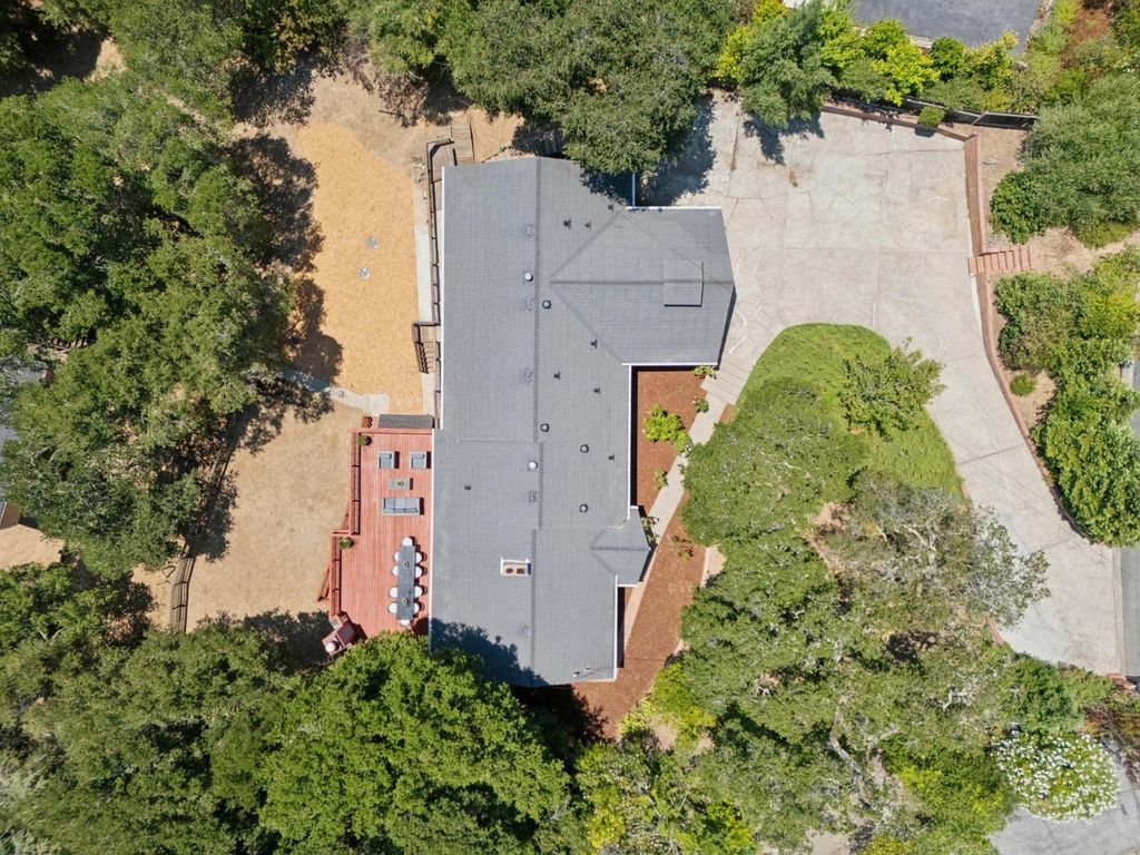 136 Jane Drive, Woodside, CA 94062
