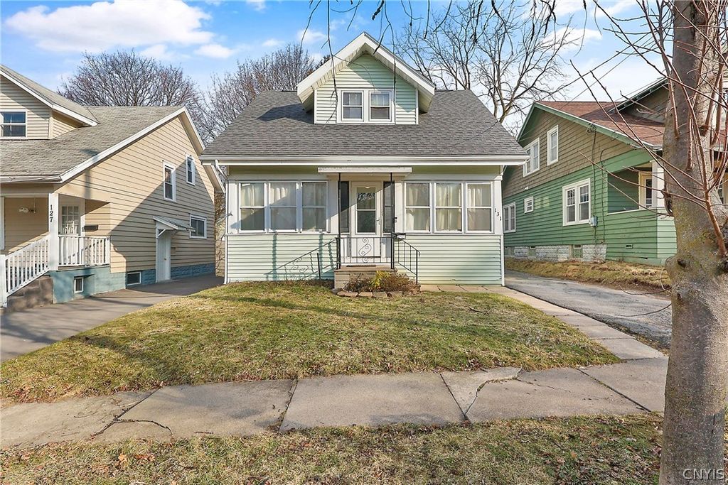 131 Winthrop Road, Syracuse, NY 13206