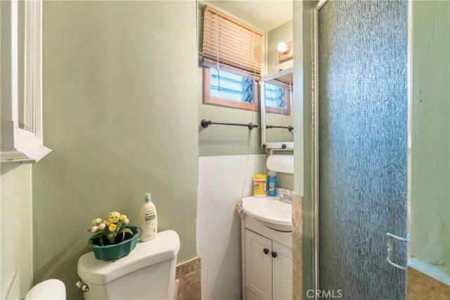11028 Spinning, Inglewood, CA 90303