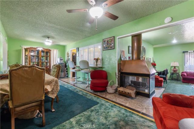 11028 Spinning, Inglewood, CA 90303