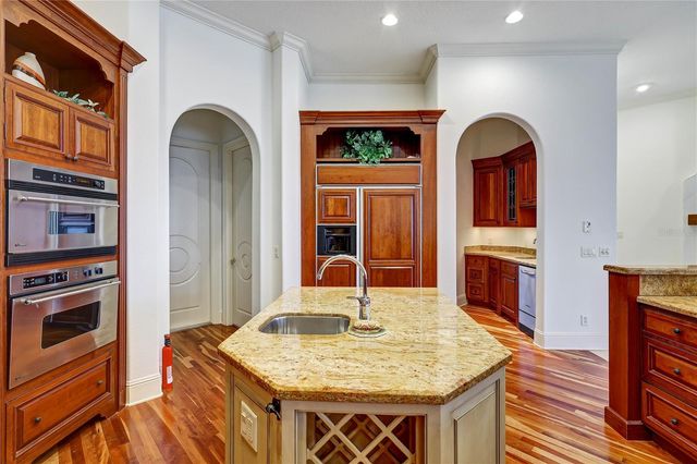 9143 SOUTHERN BREEZE DRIVE, Orlando, FL 32836