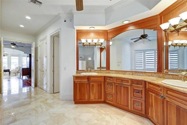 9143 SOUTHERN BREEZE DRIVE, Orlando, FL 32836