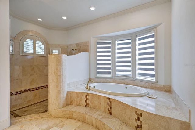 9143 SOUTHERN BREEZE DRIVE, Orlando, FL 32836