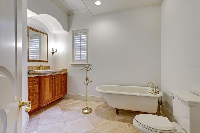 9143 SOUTHERN BREEZE DRIVE, Orlando, FL 32836