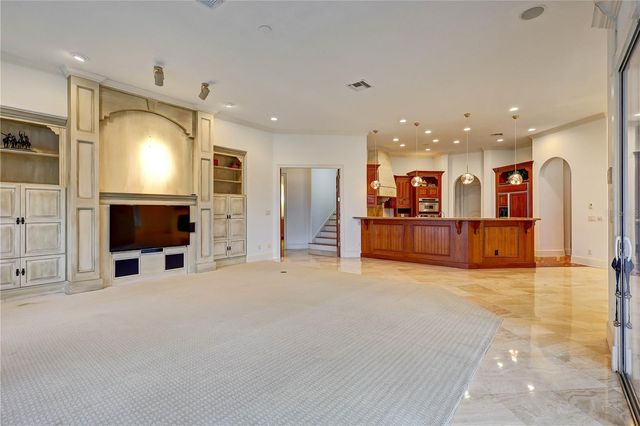 9143 SOUTHERN BREEZE DRIVE, Orlando, FL 32836