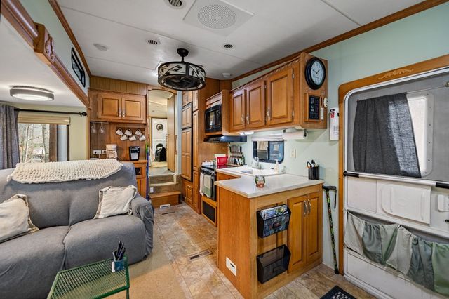 18 Second Street, Ellijay, GA 30540