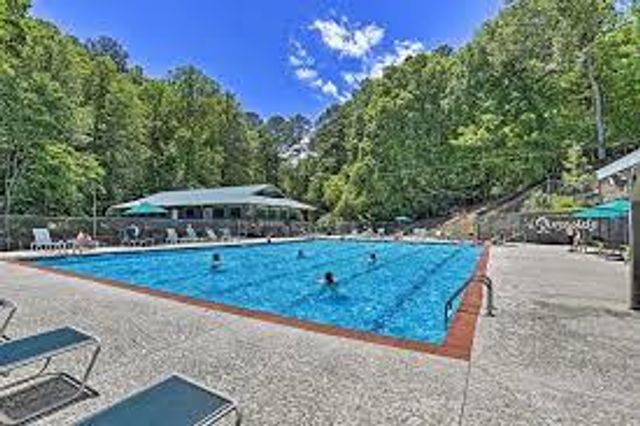 18 Second Street, Ellijay, GA 30540
