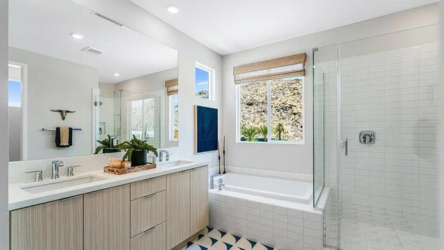 2657 Maverick Lane, Palm Springs, CA 92264