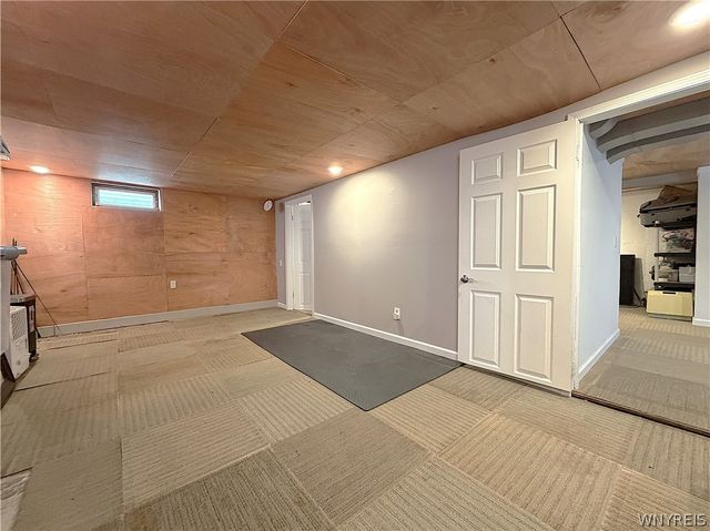 723 Longmeadow Road, Amherst, NY 14226