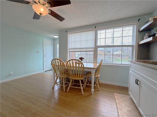 723 Longmeadow Road, Amherst, NY 14226