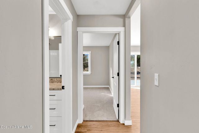 26 Pomelo Place, Moyie Springs, ID 83845