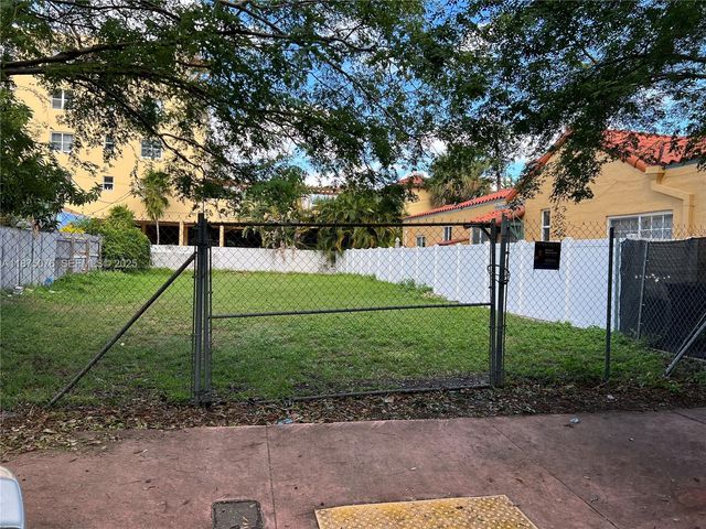 935 2nd Street, Miami Beach, FL 33139