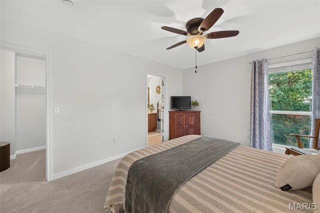 144 Hunters Green Lane, Eureka, MO 63025